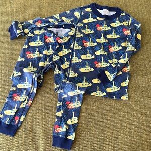 Hanna Andersson The Beatles yellow submarine pajamas size 6-7